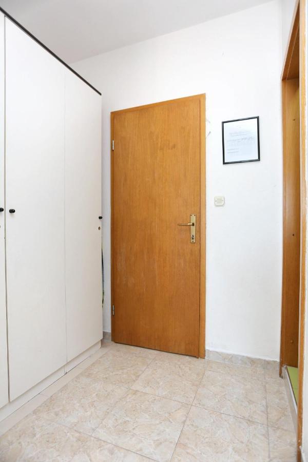 Apartments By The Sea Marusici, Omis - 1024 Mimice Exterior foto